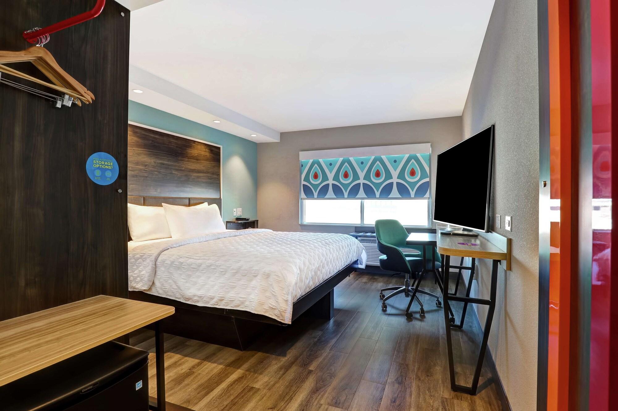 ทรู บาย ฮิลตัน เอดมันตัน วินเดอร์เมียร์ Hotel ภายนอก รูปภาพ